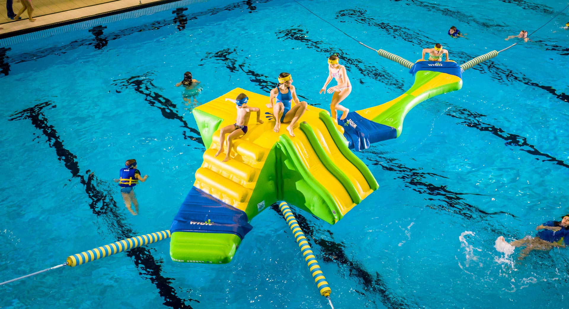 31046 KidsRun 2018 Pool 001 Pool Booms Web